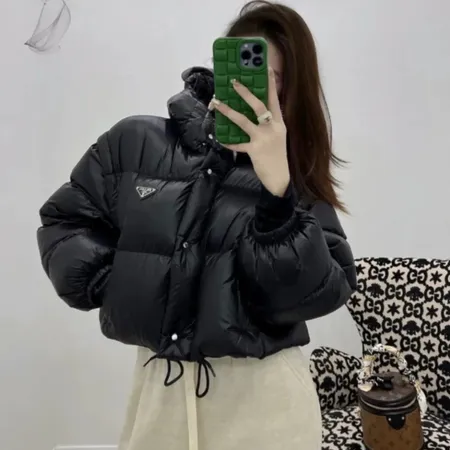 プラダ ダウンジャケット