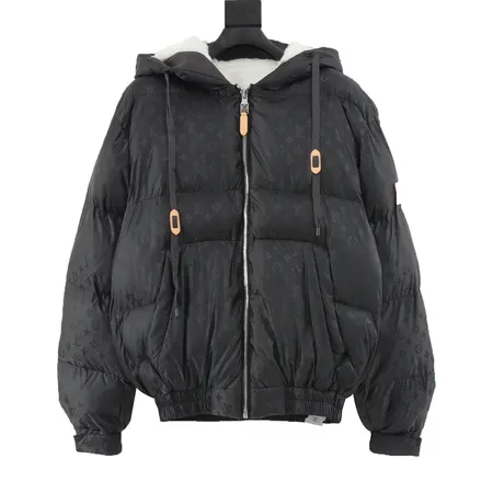 ルイヴィトン ダウンジャケット