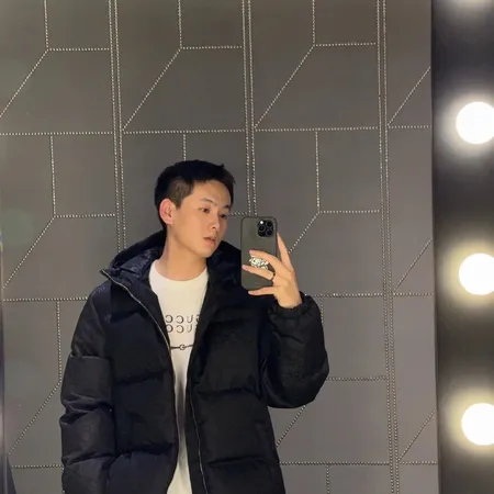 グッチ ダウンジャケット