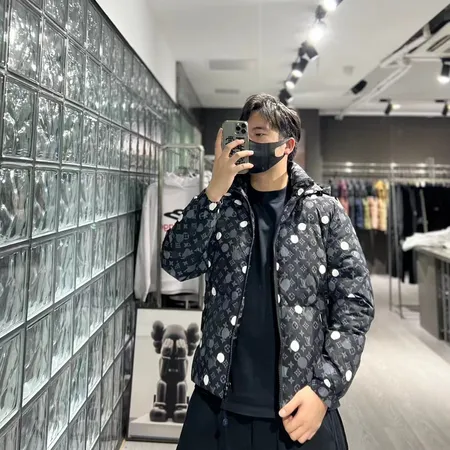 ルイヴィトン ダウンジャケット