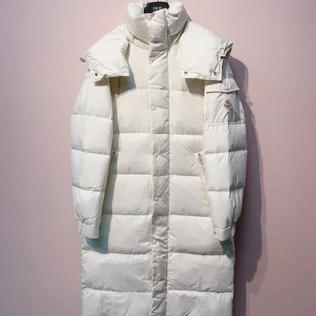 モンクレール ダウンジャケット