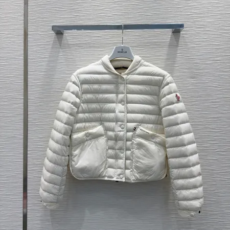 モンクレール ダウンジャケット