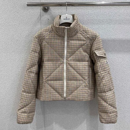 モンクレール ダウンジャケット