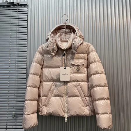 モンクレール ダウンジャケット