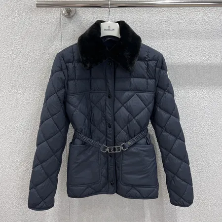 モンクレール ダウンジャケット