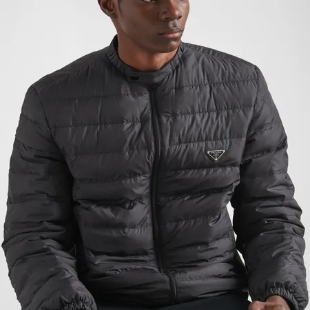 プラダ ダウンジャケット