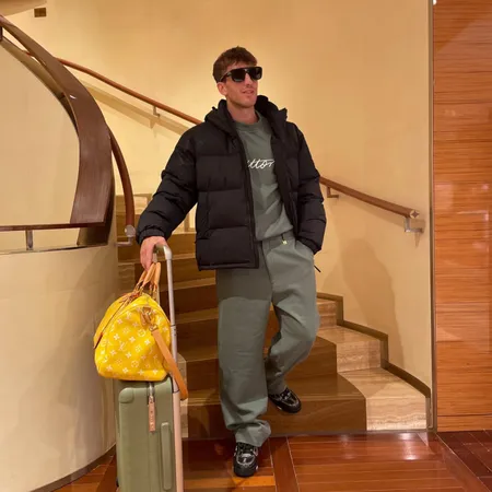 ルイヴィトン ダウンジャケット