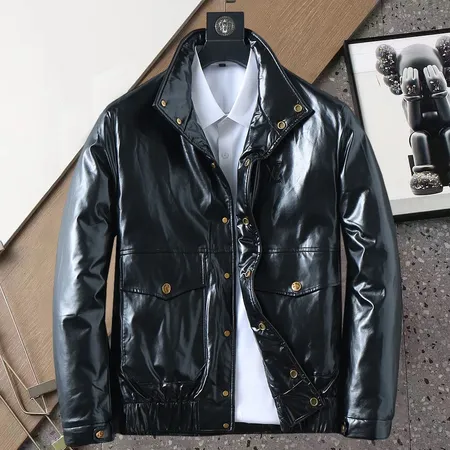 ルイヴィトン ダウンジャケット