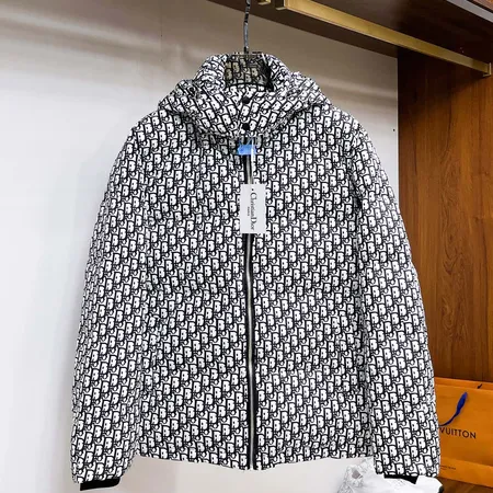 ディオール ダウンジャケット