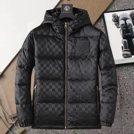 ルイヴィトン ダウンジャケット