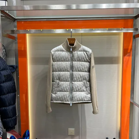 ディオール ダウンジャケット