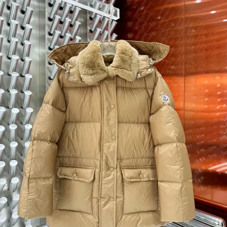 モンクレール ダウンジャケット