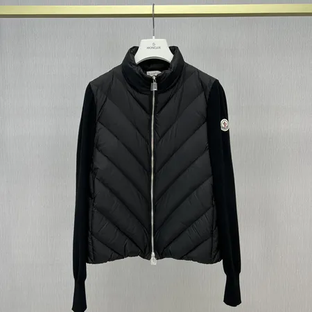 モンクレール ダウンジャケット