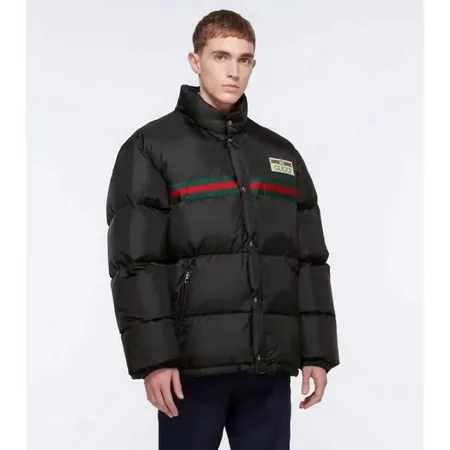グッチ ダウンジャケット
