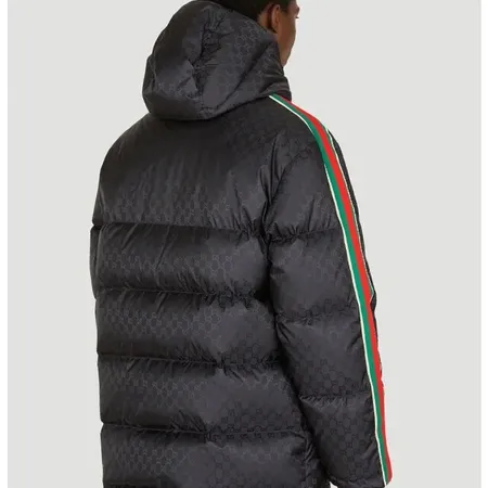 グッチ ダウンジャケット