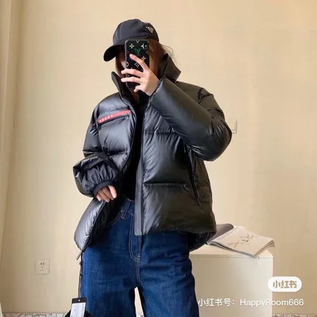 プラダ ダウンジャケット