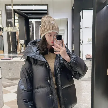 モンクレール ダウンジャケット