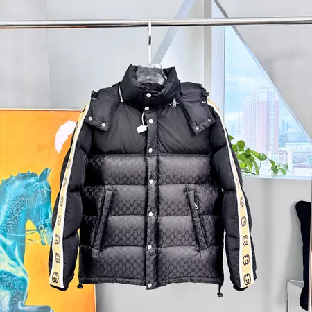 グッチ ダウンジャケット