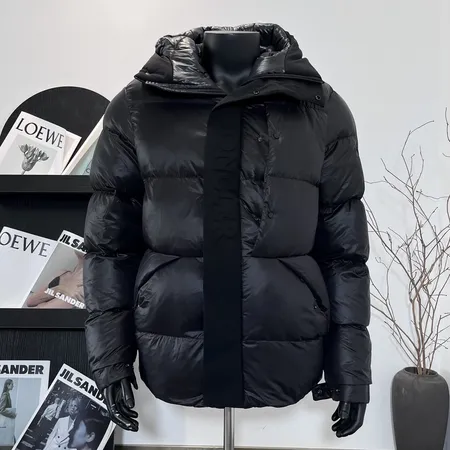 モンクレール ダウンジャケット