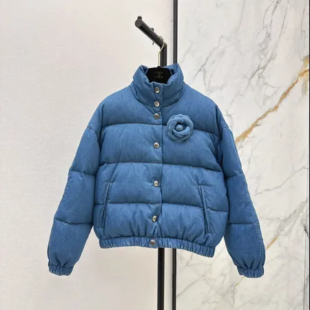 シャネル ダウンジャケット