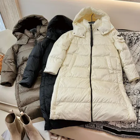 プラダ ダウンジャケット