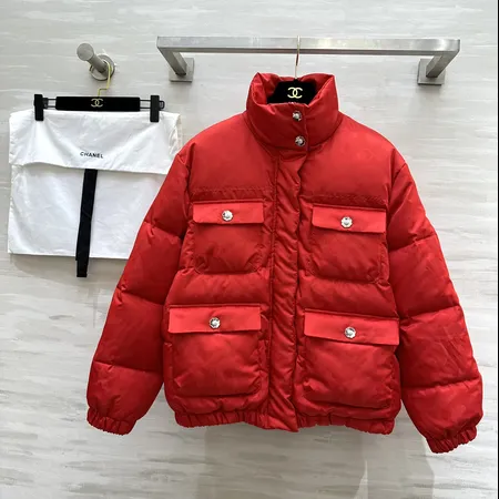 シャネル ダウンジャケット