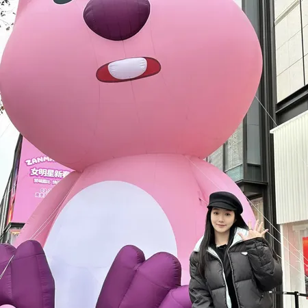 プラダ ダウンジャケット