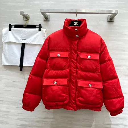 シャネル ダウンジャケット