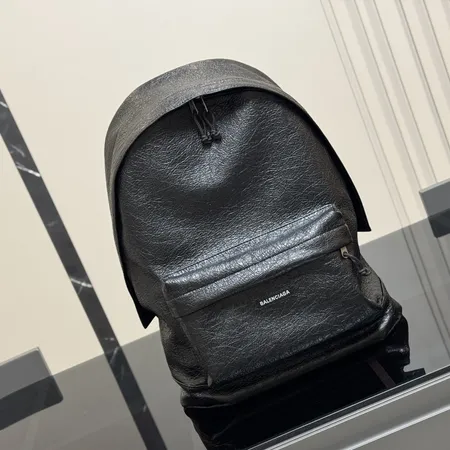 バレンシアガ リュックサック