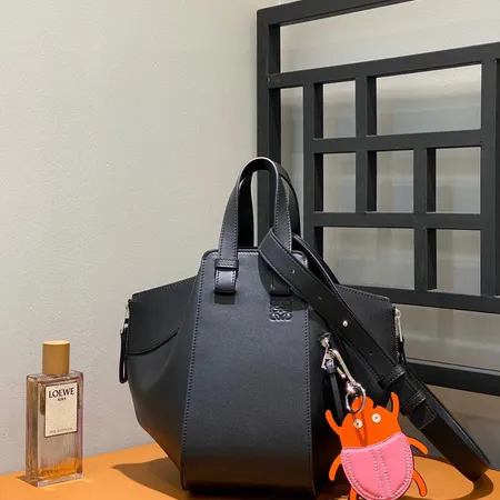 ロエベ ショルダーバッグ