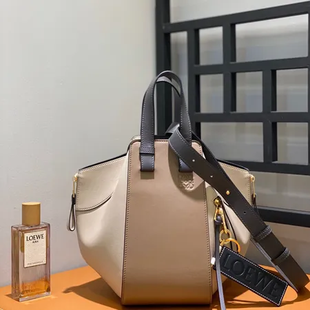 ロエベ ショルダーバッグ