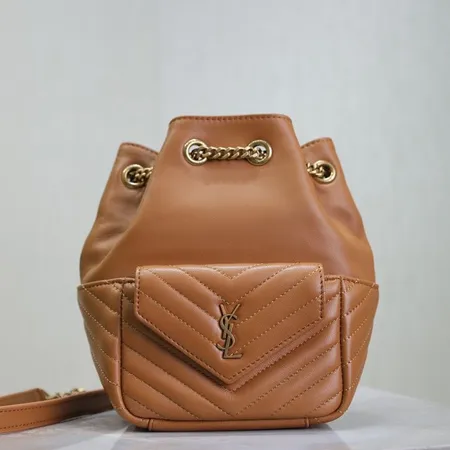 ジバンシィ リュックサック