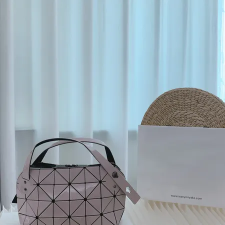 イッセイ ミヤケ ハンドバッグ