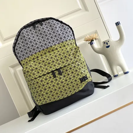 イッセイ ミヤケ リュックサック