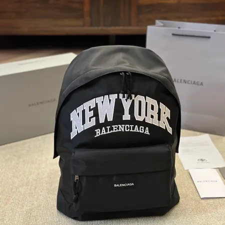 バレンシアガ リュックサック