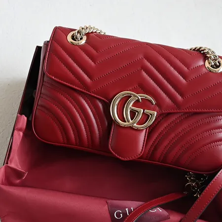 グッチ ショルダーバッグ