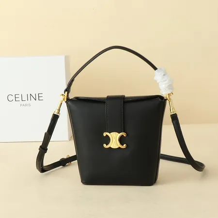 セリーヌ ハンドバッグ