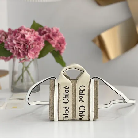 クロエ ハンドバッグ