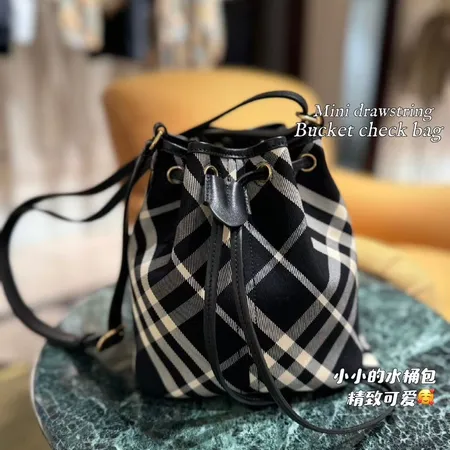 バーバリー ス ショルダーバッグ