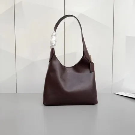 コーチ ショルダーバッグ