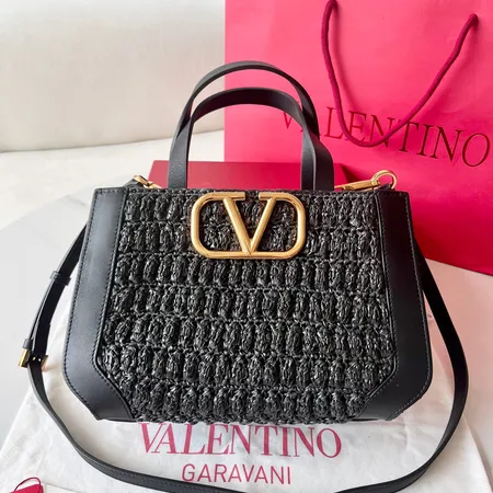 ヴァレンティノ ハンドバッグ