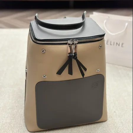 ミュウミュウ ショルダーバッグ