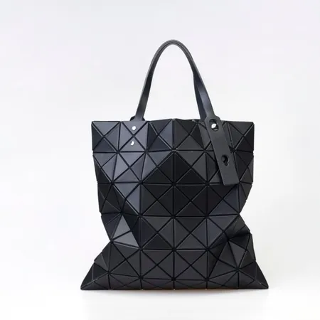 ミュウミュウ ハンドバッグ