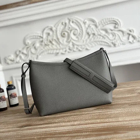 エルメス ショルダーバッグ