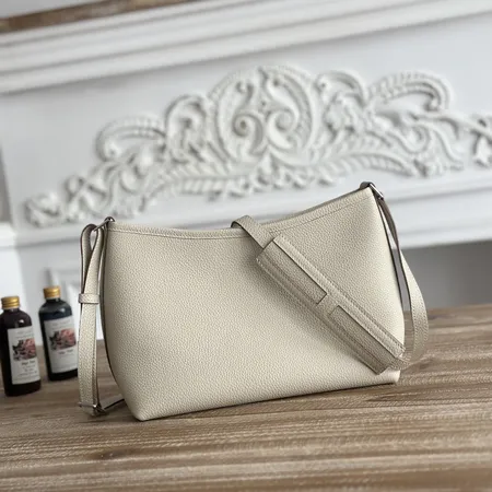 エルメス ショルダーバッグ