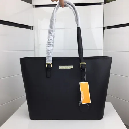 マイケルコース ハンドバッグ