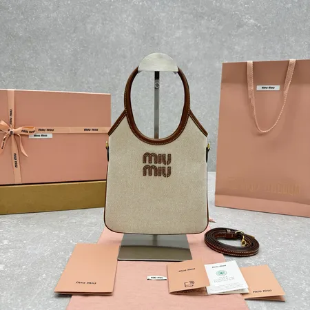 ミュウミュウ ハンドバッグ