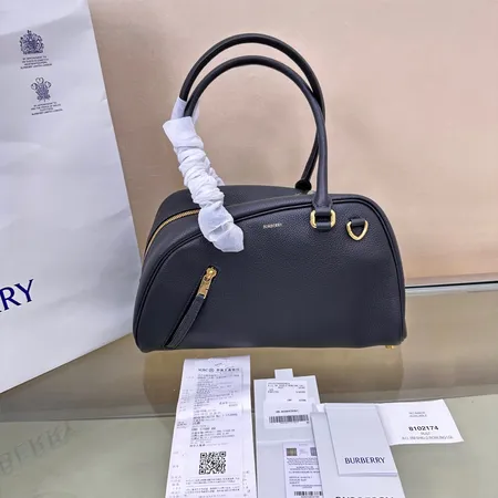 ヴェルサーチ ハンドバッグ