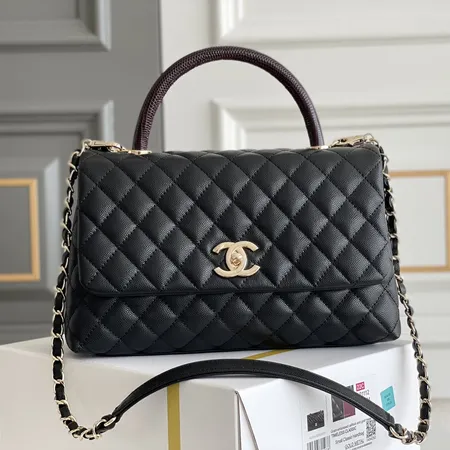 シャネル ハンドバッグ