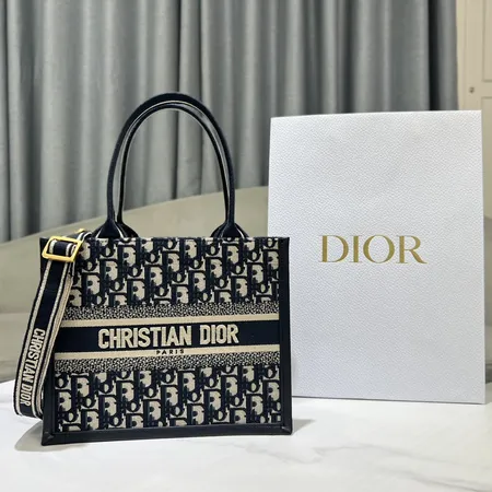 ディオール ショルダーバッグ